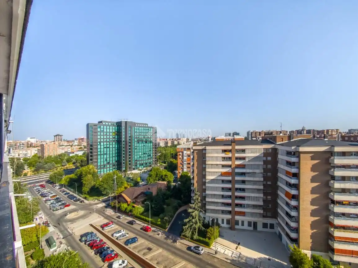 Flat with lift for sale in Ciudad Lineal, imagen 9