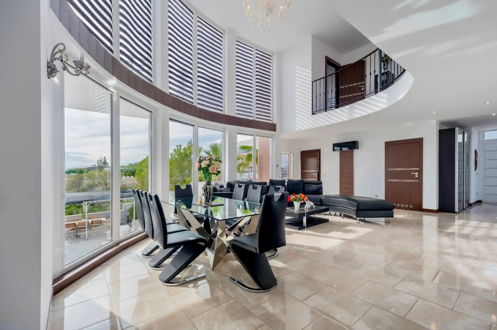 Casa con piscina en venta en Pueblo - Urbanizaciones, imagen 4