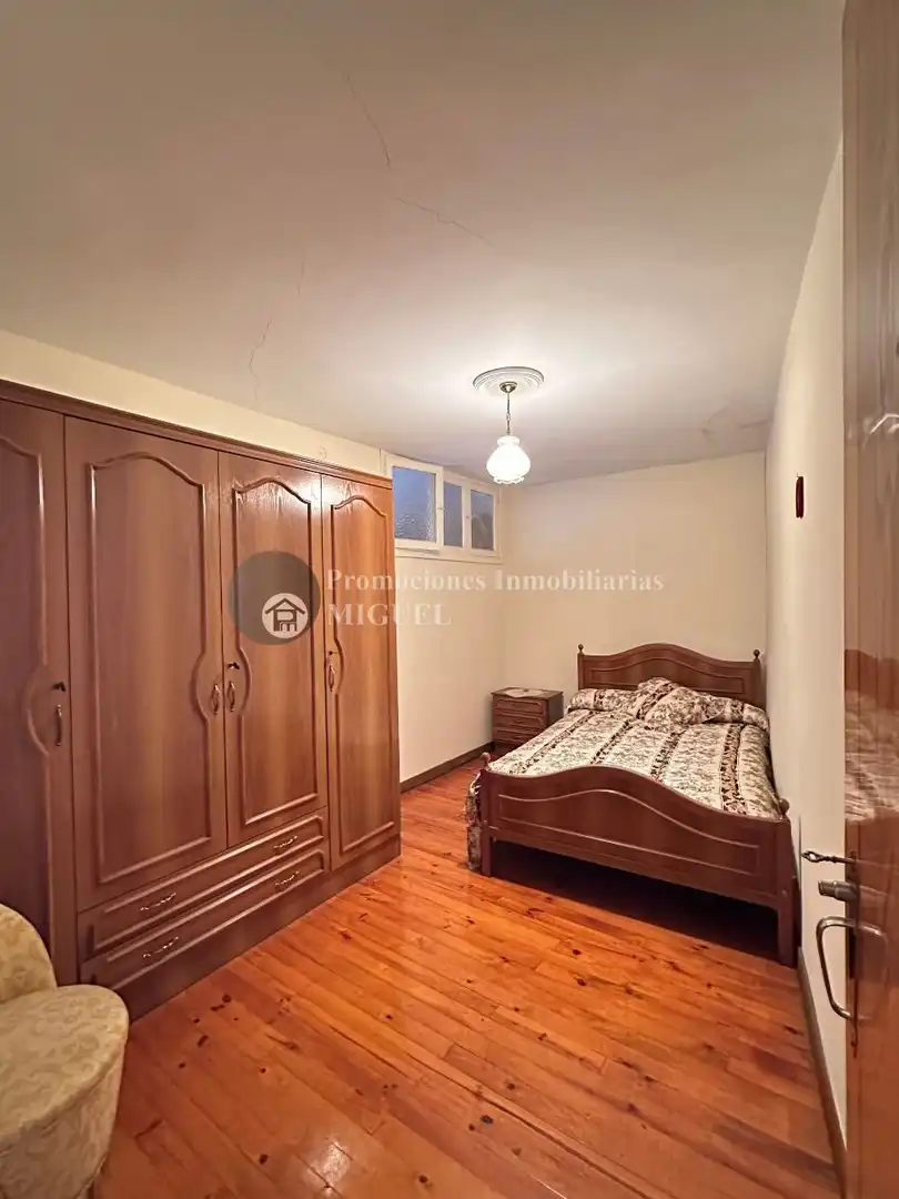 Habitación de Casa o chalet en venta en Verín