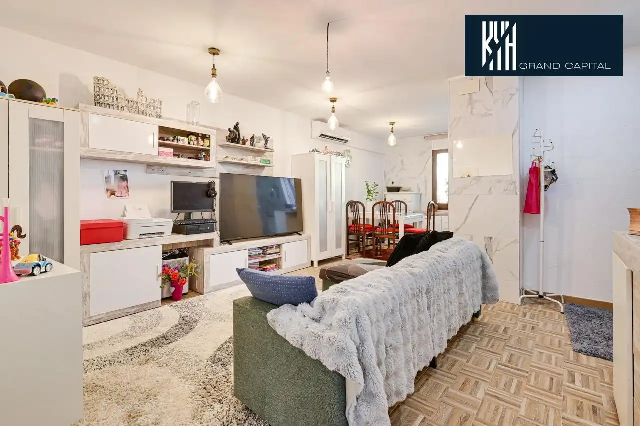 Erdgeschosswohnung zum Verkauf in Calle FABRIQUES, imagen 3