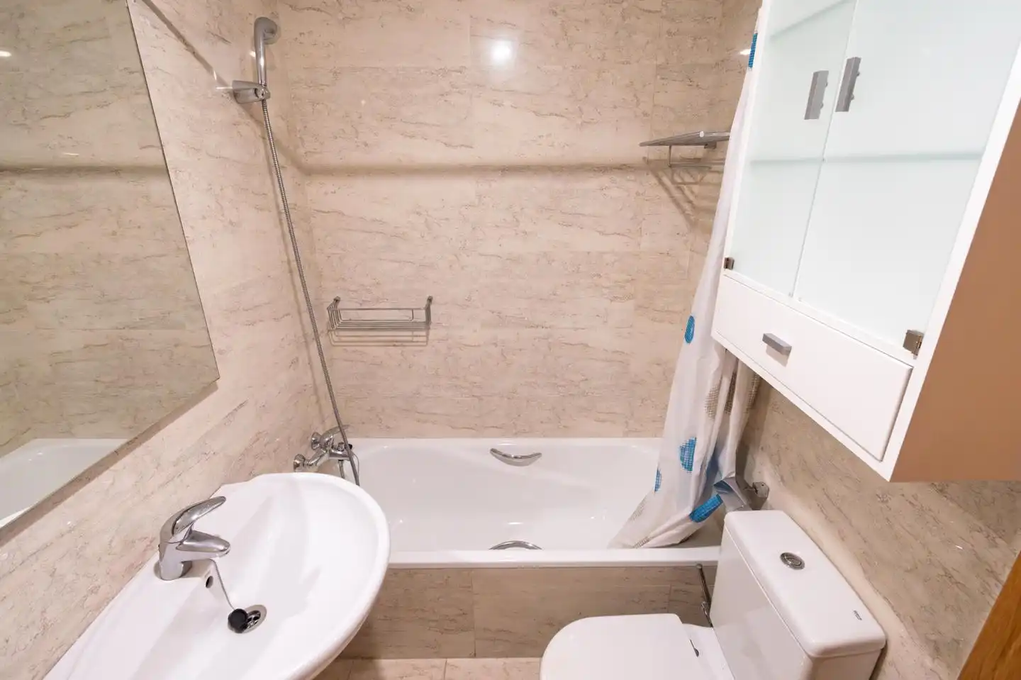Flat for sale in Felisa Munárriz, Milagrosa