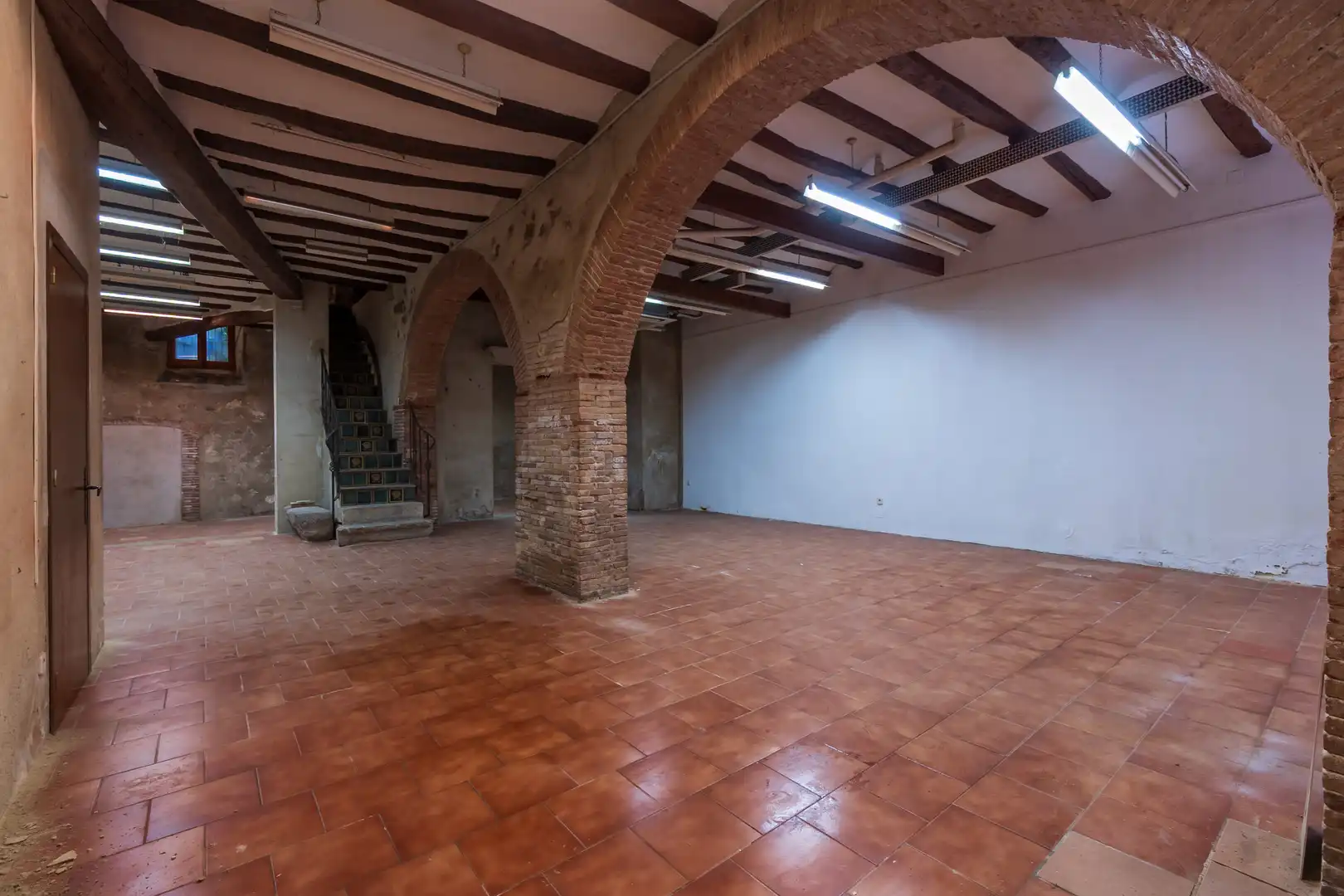 Local comercial en venta en Carrer del Forn Nou, 12, 17600, Figueres, Girona, imagen 2