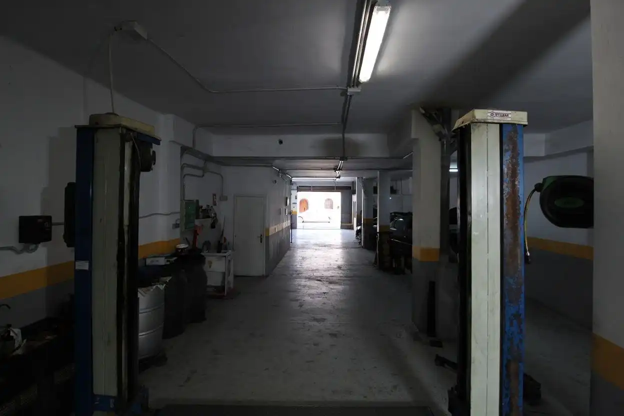 Local comercial en venda a Llevant, imagen 27