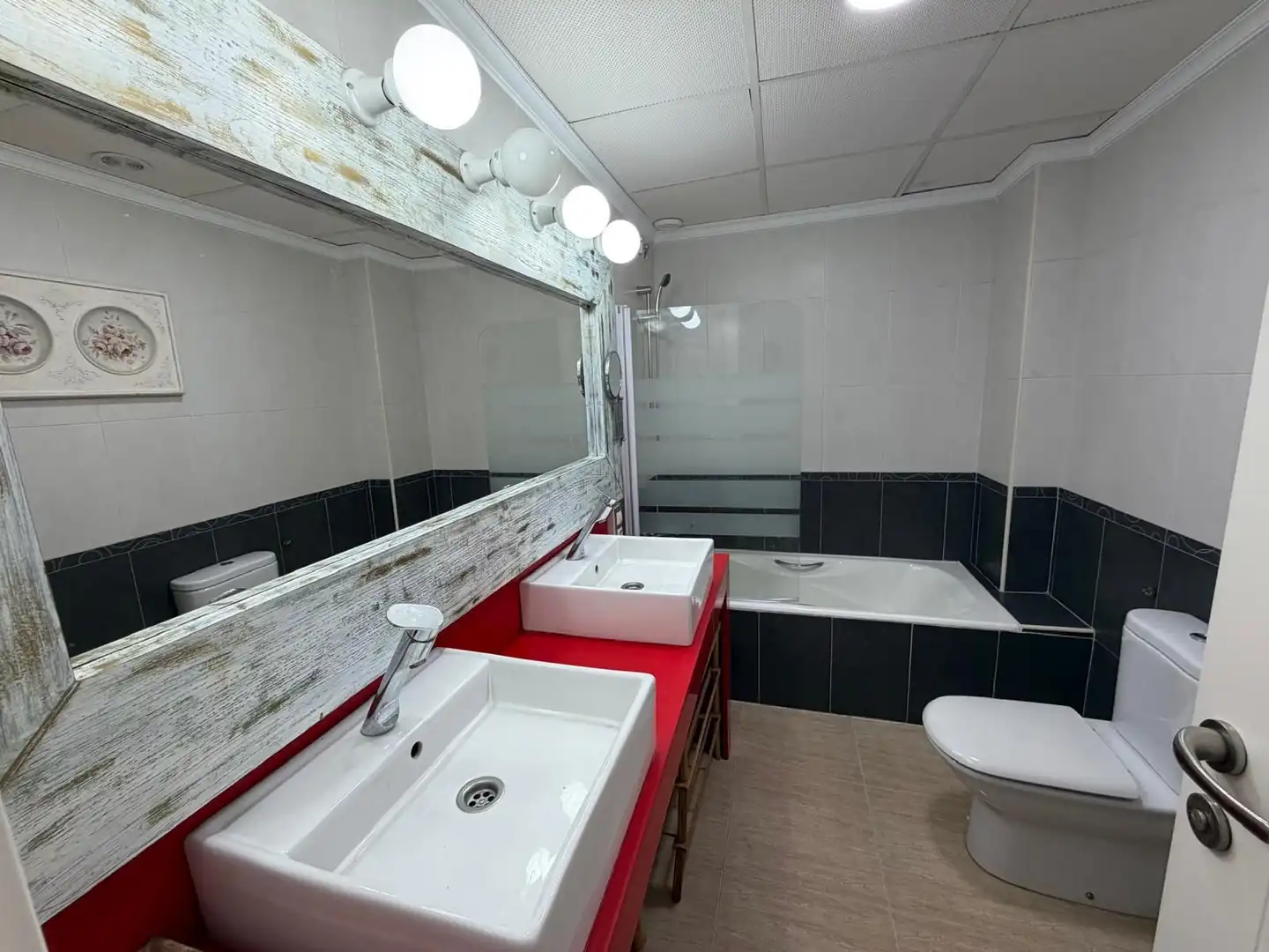 Baño de Piso en venta en El Ejido con Aire acondicionado