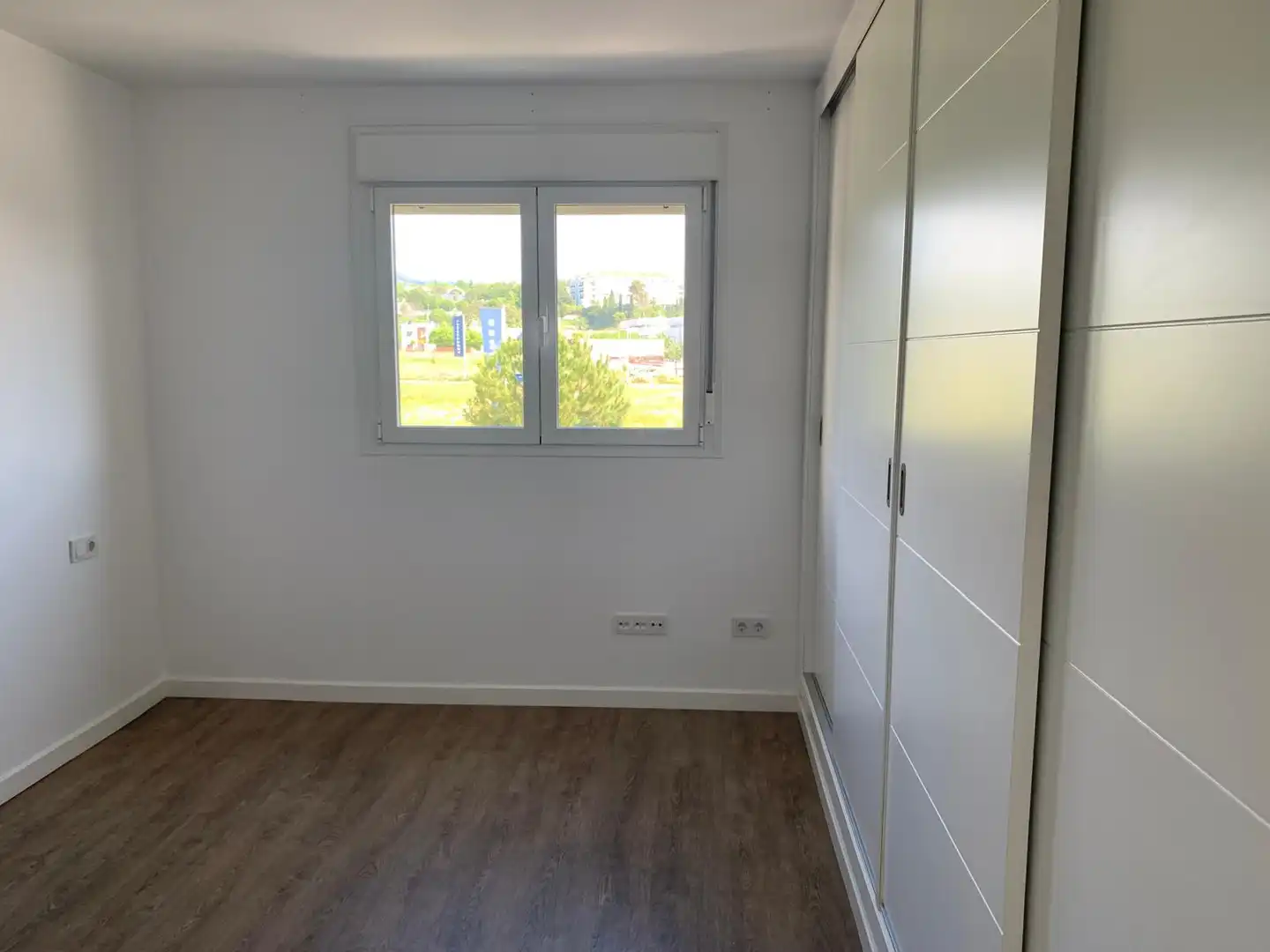 Habitación de Ático de alquiler en Córdoba con Aire acondicionado, Terraza y Trastero