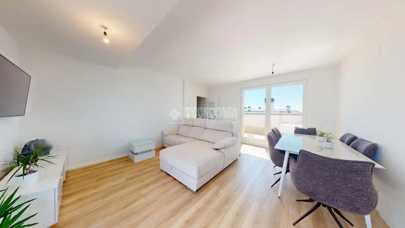 Außenansicht von Wohnung zum Verkauf in Villanueva de la Torre mit Parkett, Terrasse und Möbliert