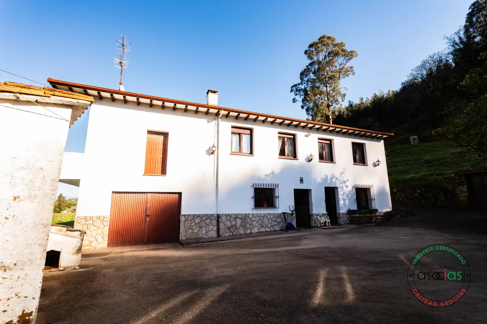 Vista exterior de Casa o chalet en venta en Gijón  con Calefacción y Amueblado