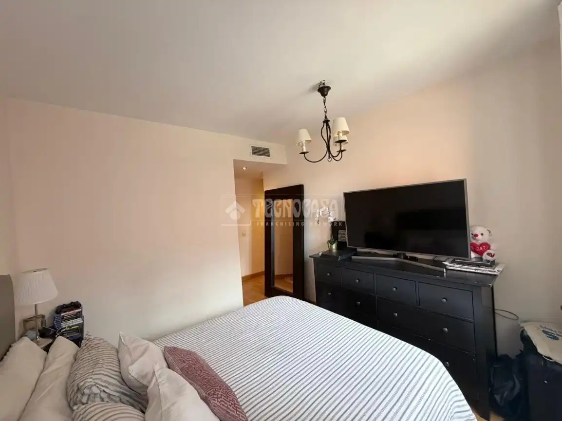 Habitación de Piso en venta en Madrid con Aire acondicionado, Calefacción y Trastero