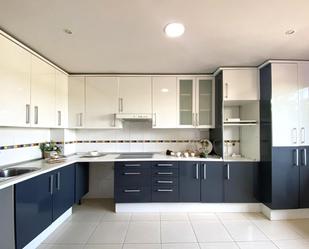 Kitchen of Single-family semi-detached for sale in Torrejón de la Calzada  with Heating, Private garden and Terrace