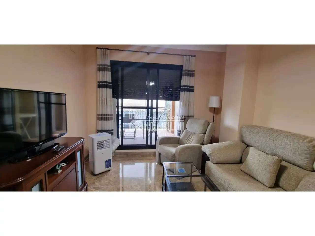 Living room of Flat for rent in Catarroja  with Air Conditioner, Heating and Terrace