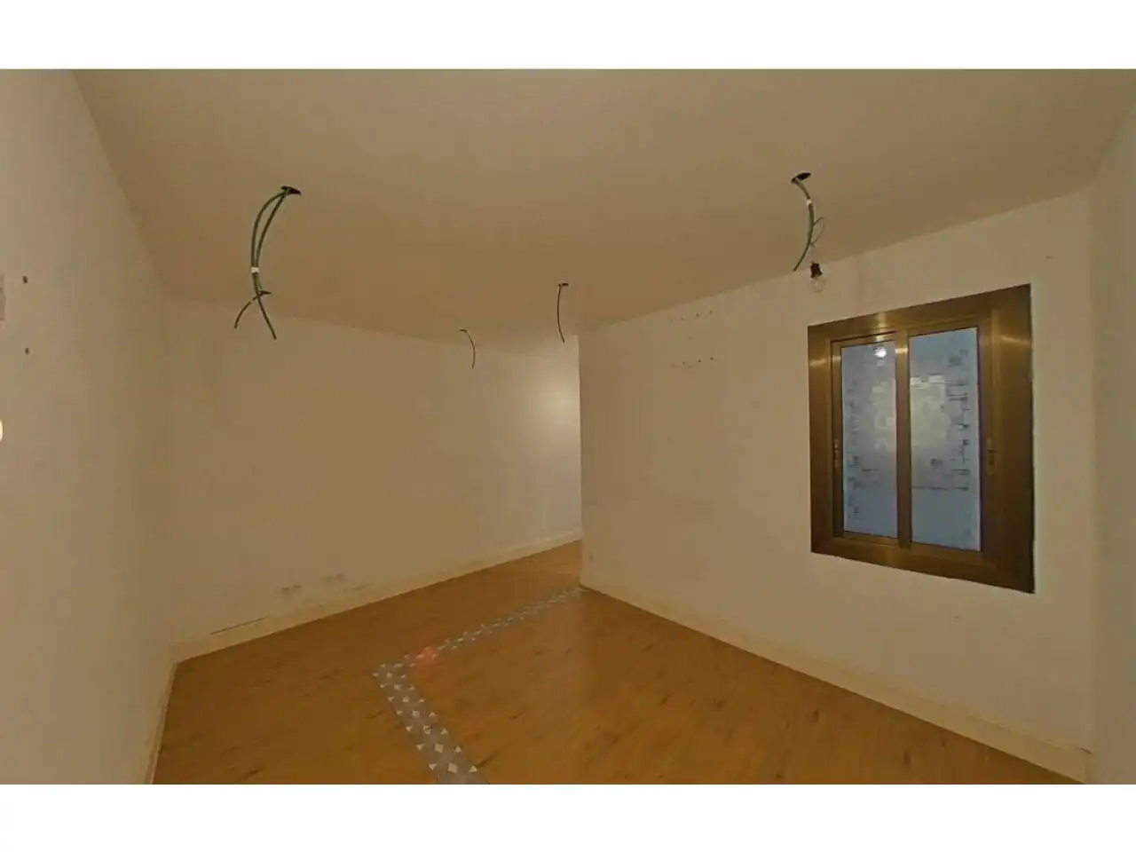 Flat for sale in Barcelona  with Parquet flooring and Storage room