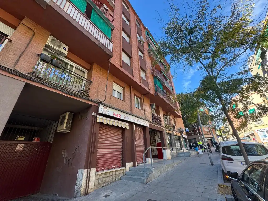 Flat with lift for sale in Carrer del Dos de Maig