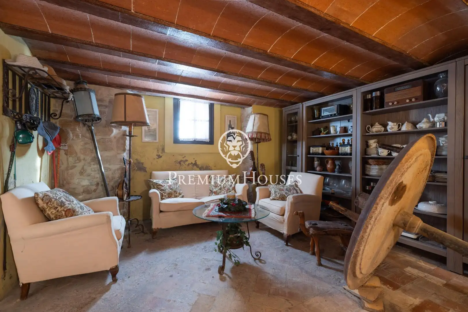 Houses for sale in Montblanc, Tarragona