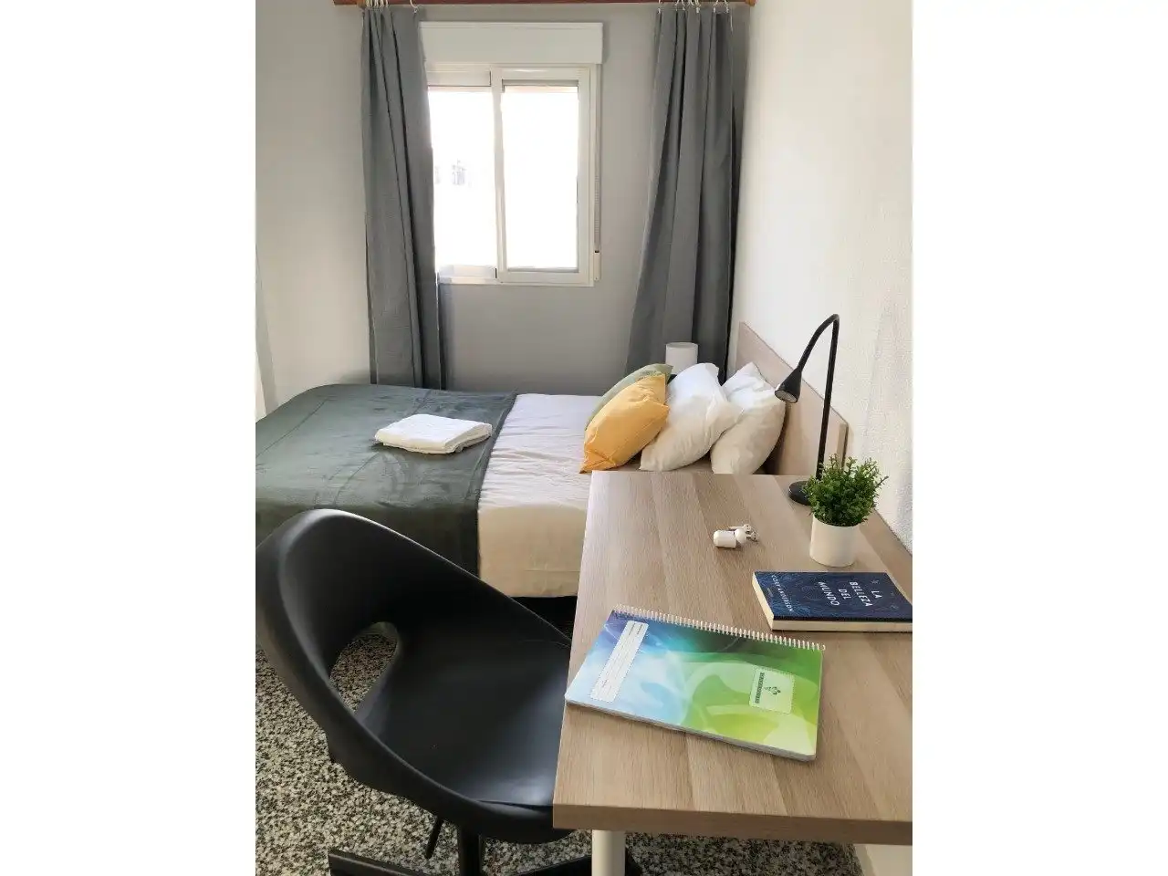 Habitación de Piso en venta en Burjassot