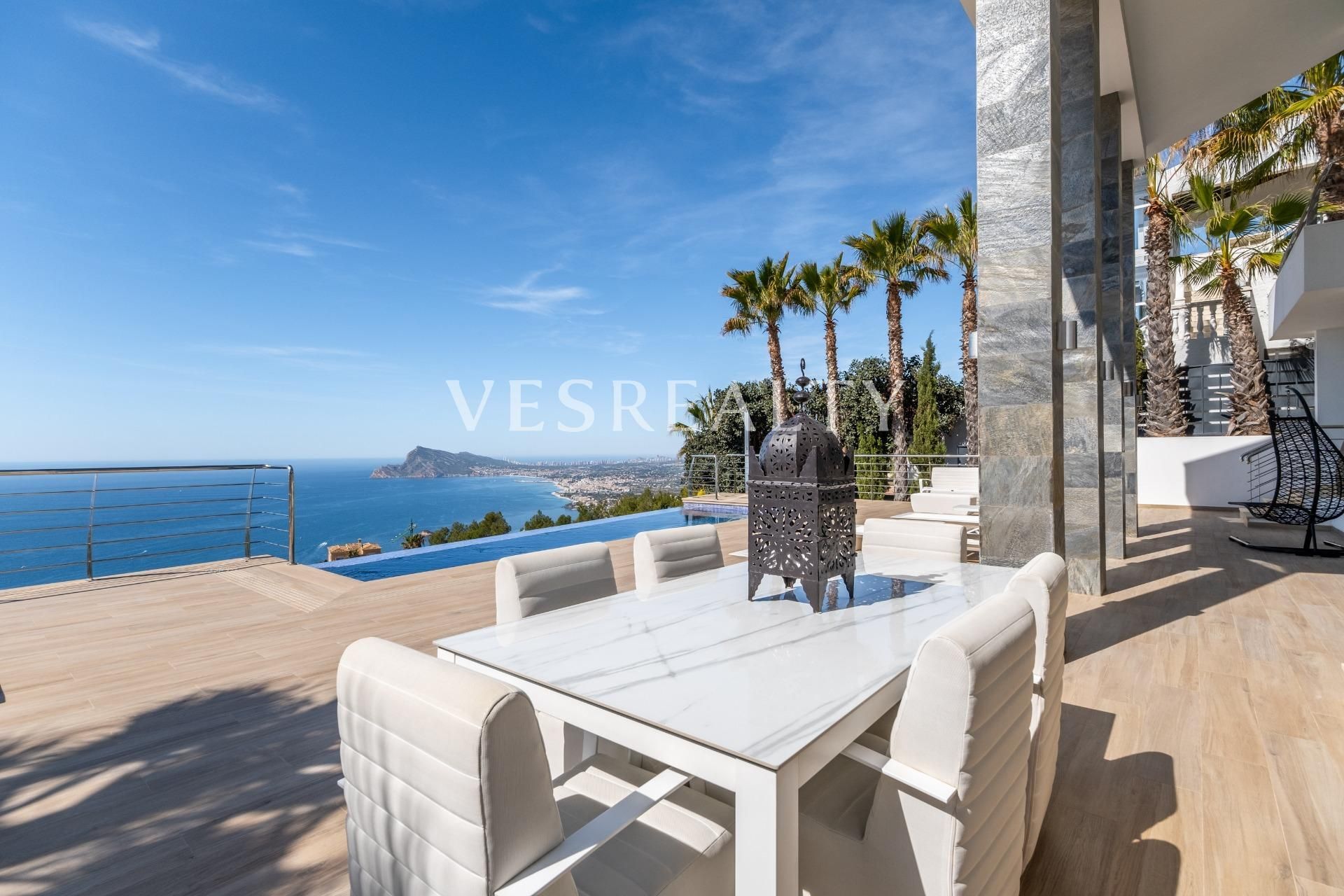 Exterior view of House or chalet for sale in Altea  with Heating, Private garden and Parquet flooring