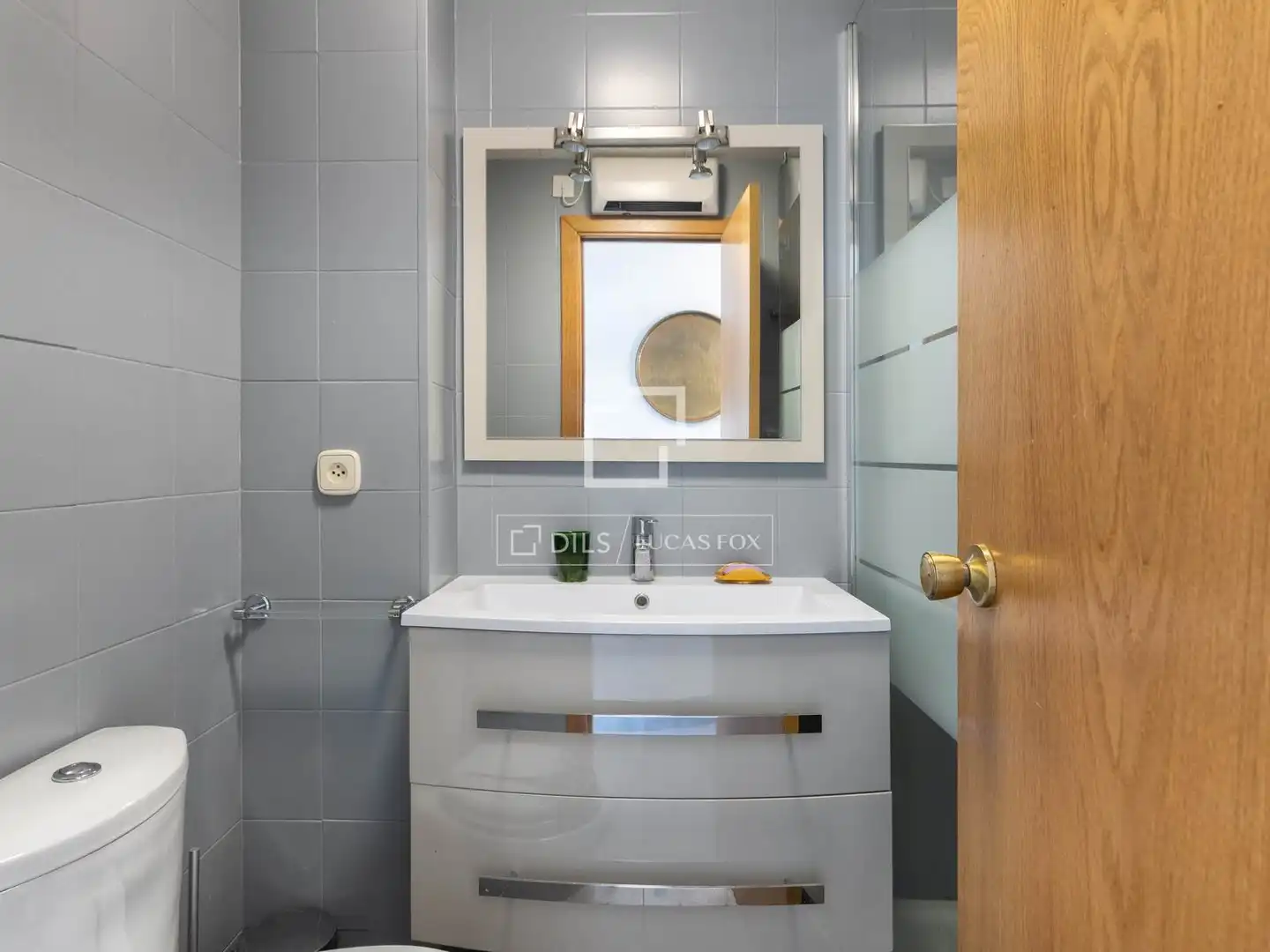 Badezimmer von Wohnung zum Verkauf in Palamós mit Terrasse und Balkon