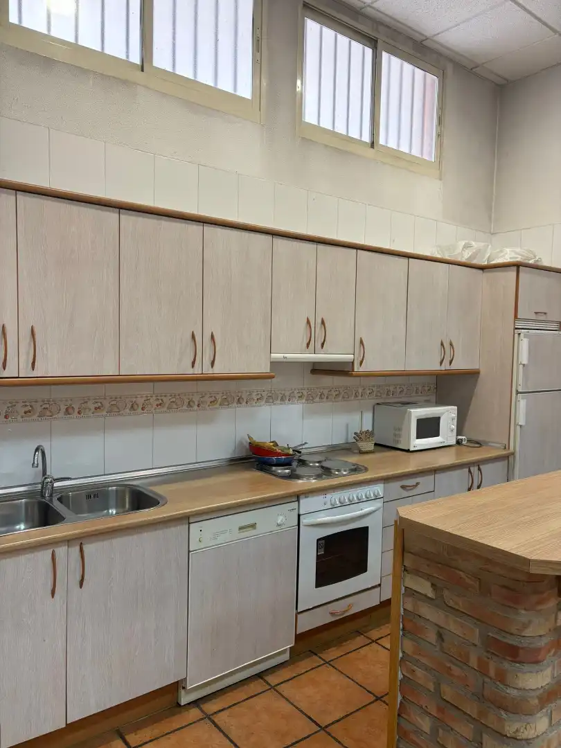 Cuina de Local en venda en  Logroño amb Moblat