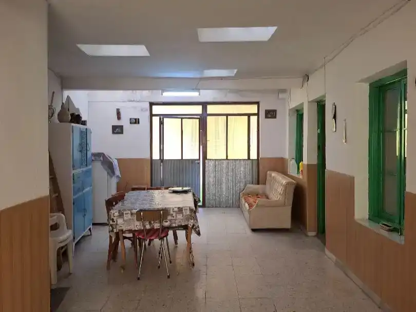 Casa adosada en venda en Ayoó de Vidriales
