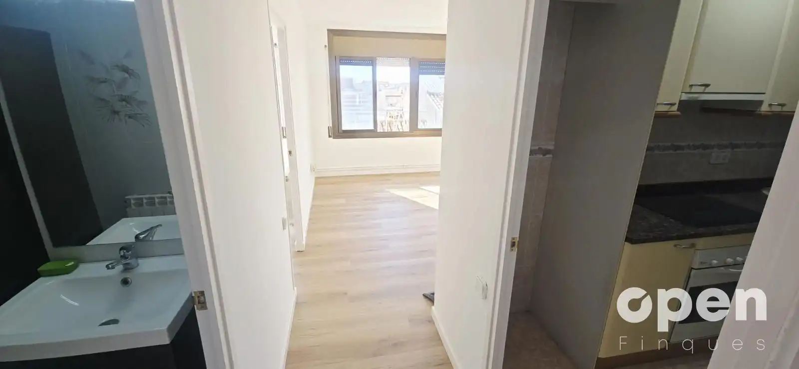 Schlafzimmer von Wohnung zum Verkauf in Terrassa mit Heizung und Parkett