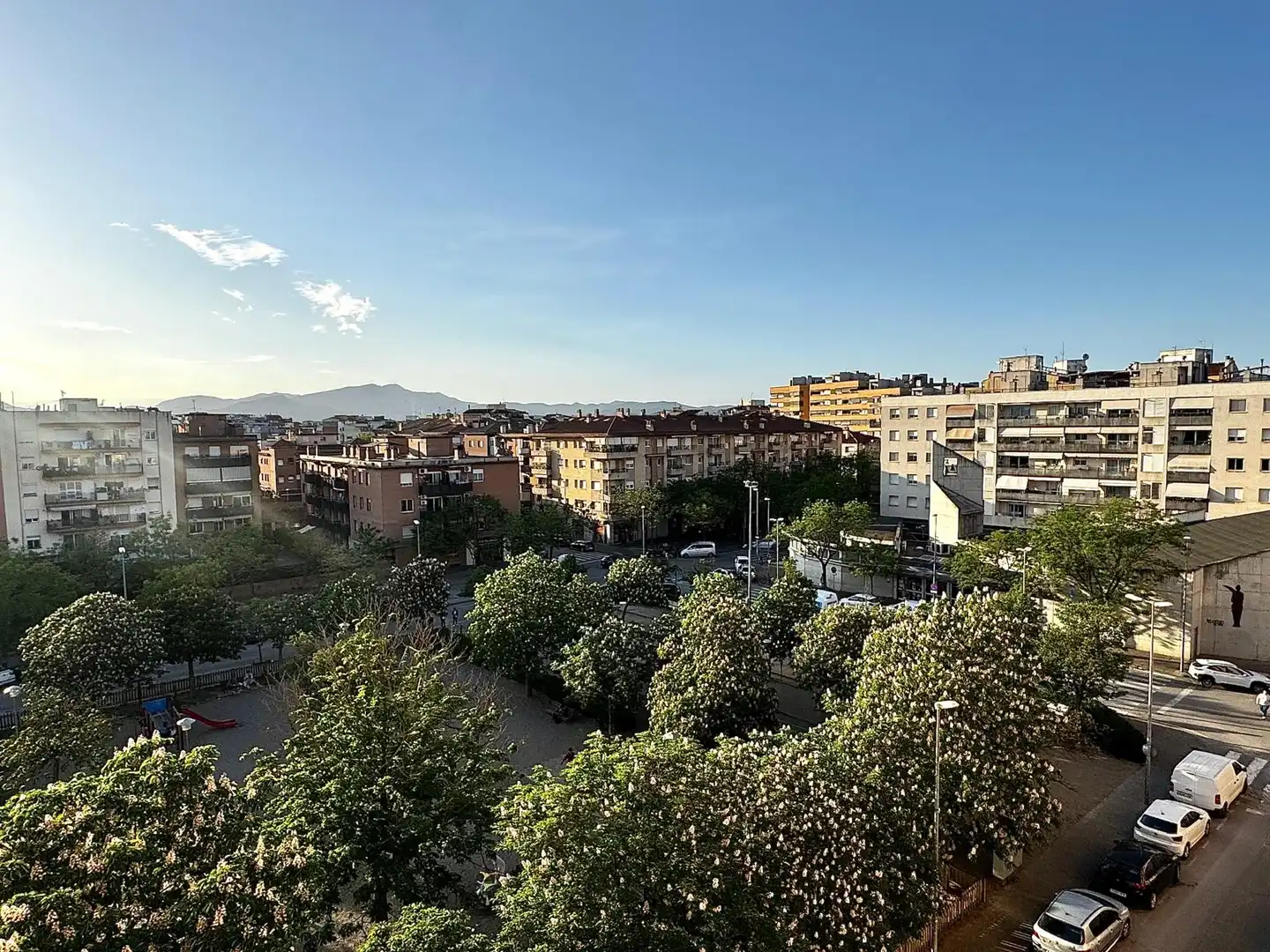 Vista exterior de Pis en venda en Girona amb Aire condicionat, Calefacció i Moblat