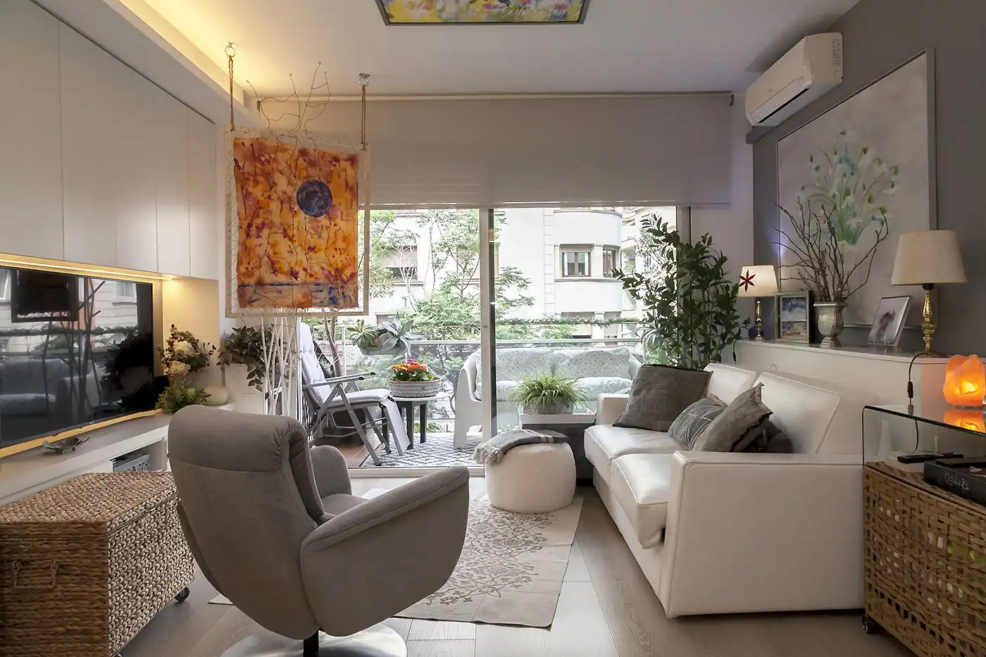 Sala de estar de Estudio en venta en Barcelona con Aire acondicionado y Calefacción