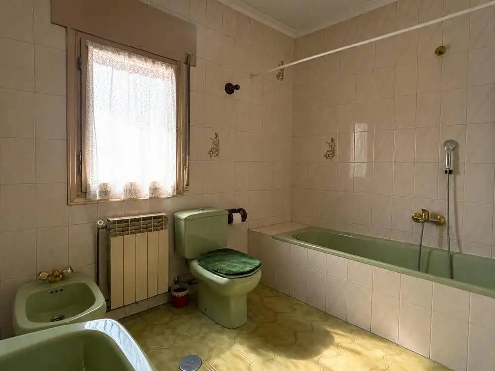 Bathroom of Houses for sale in Coca  with Heating