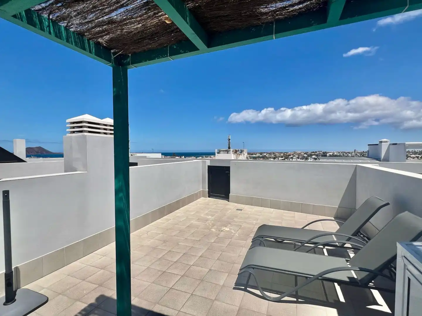 Attic for rent in Geraneo, Corralejo