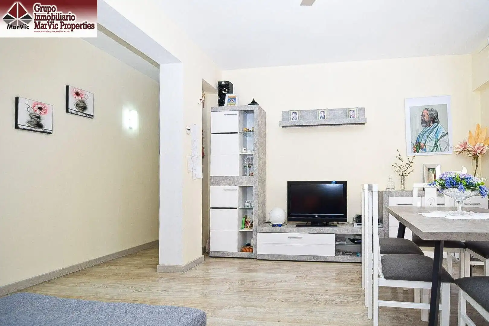 Sala d'estar de Pis en venda en Benidorm amb Terrassa i Moblat
