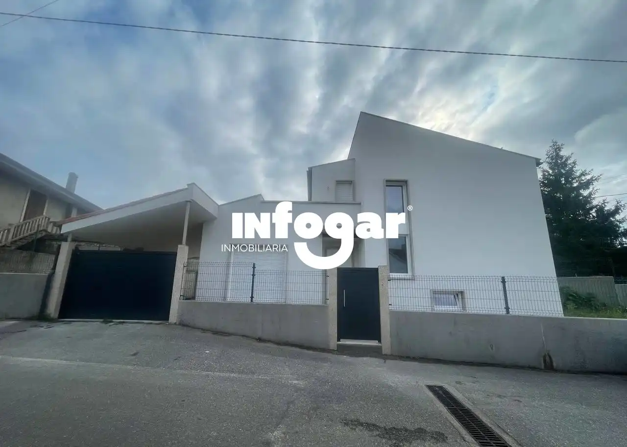 Chalet con terraza en venta en Rúa do Porto, imagen 3