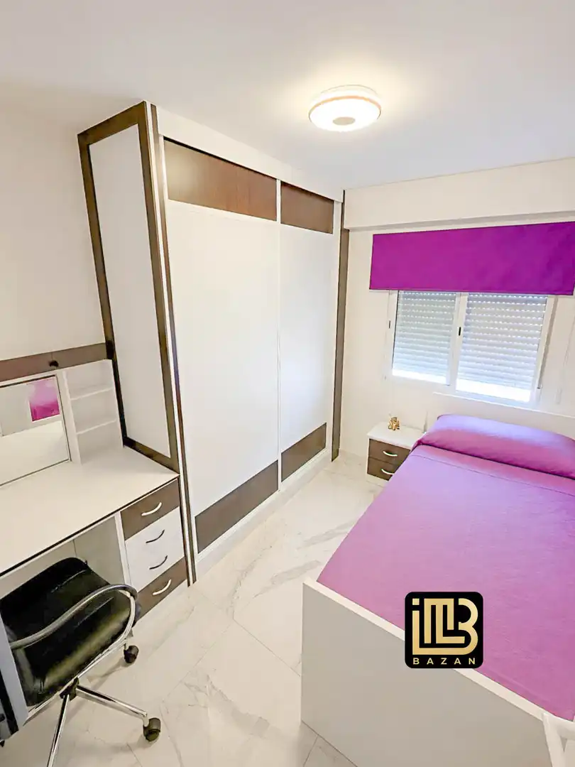 Habitación de Piso de alquiler en Málaga con Aire acondicionado, Calefacción y Amueblado