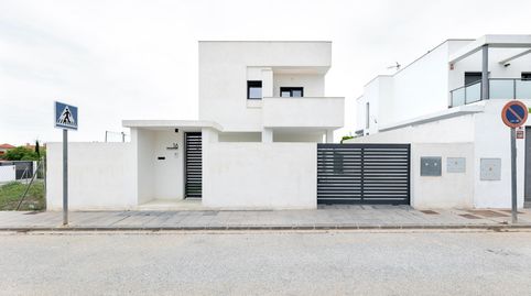 Foto 2 de Casa o xalet en venda a La Zubia Ciudad, La Zubia