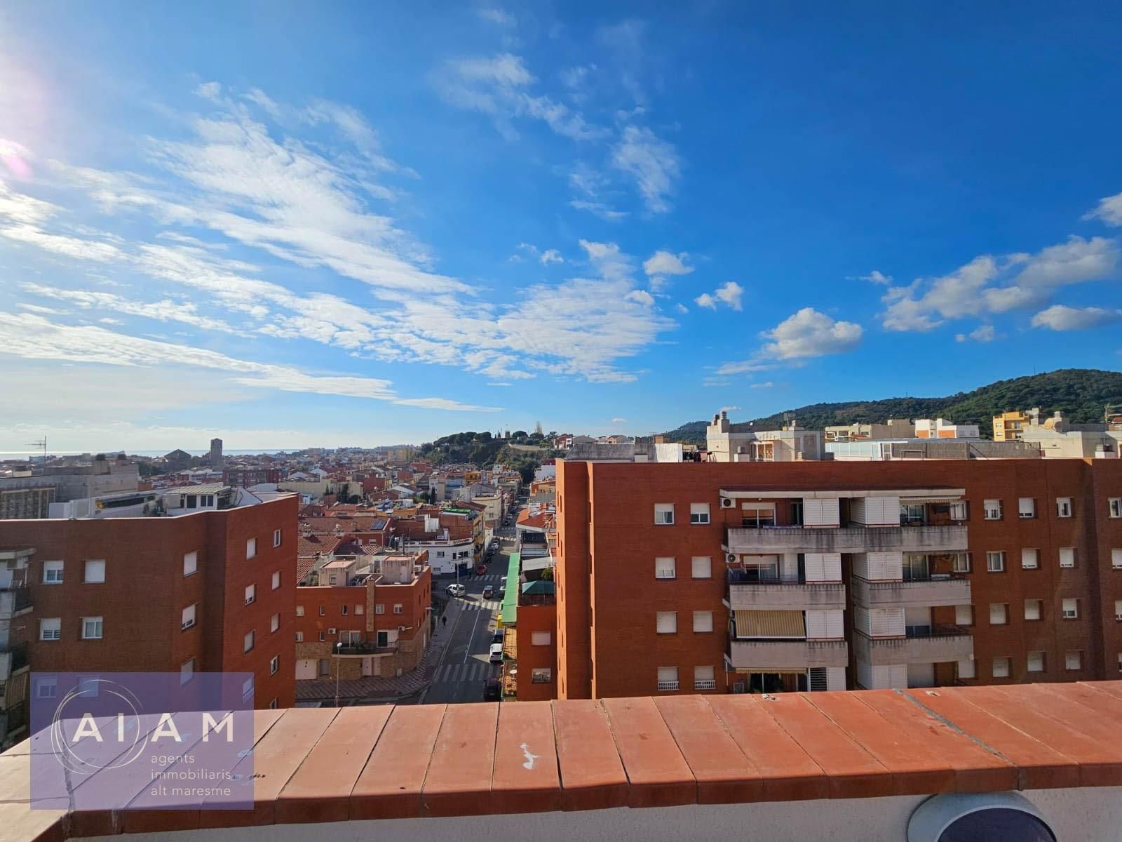 Vista exterior de Dúplex en venda en Malgrat de Mar amb Aire condicionat, Calefacció i Terrassa