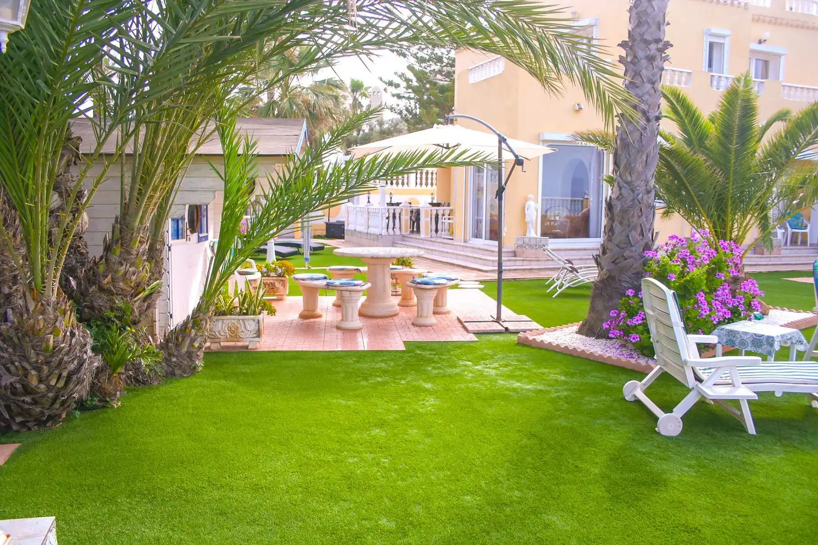Garten von Haus oder Chalet zum Verkauf in La Manga del Mar Menor mit Klimaanlage, Heizung und Privatgarten
