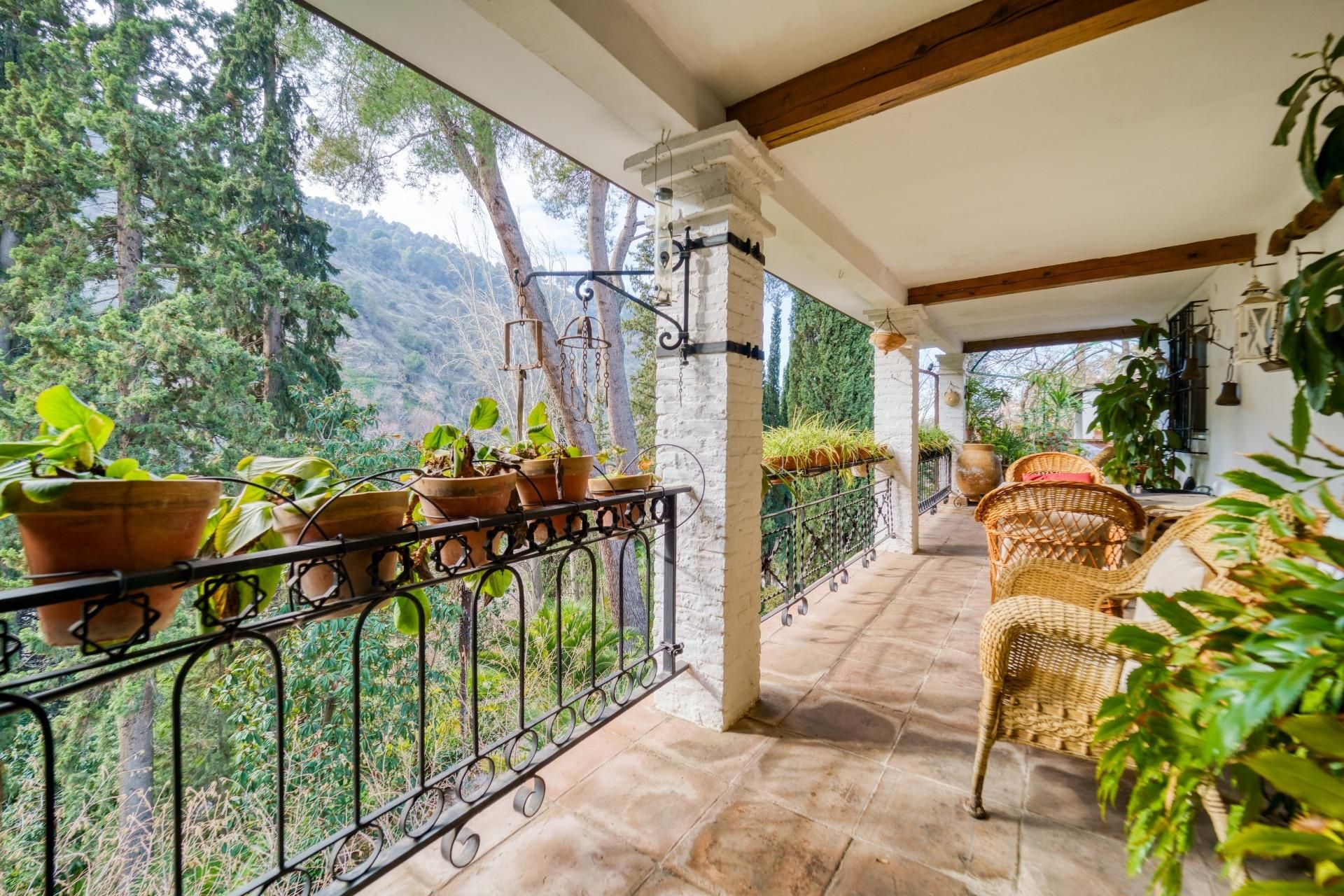 Terrace of House or chalet for sale in  Granada Capital  with Air Conditioner, Heating and Private garden