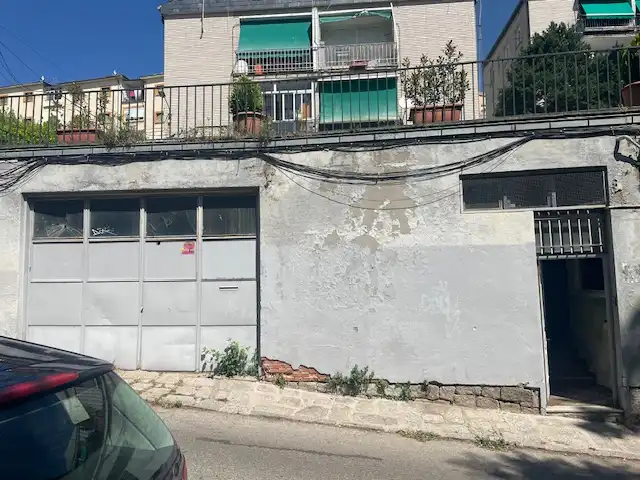 Oficina en venta en Santa Rosa, Abantos - Carmelitas