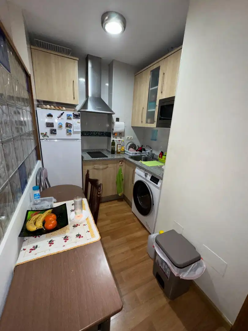 Cuina de Apartament en venda en Ponferrada amb Calefacció, Terrassa i Traster
