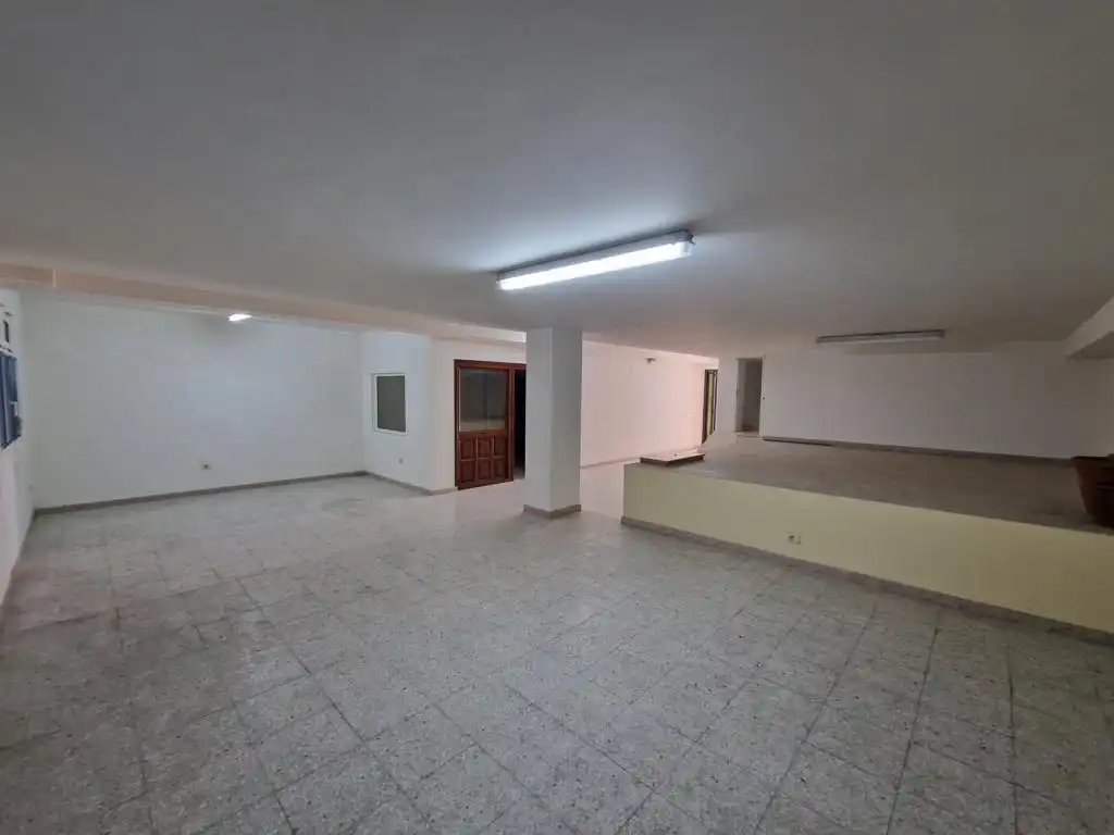 Gewerbefläche zum Verkauf in Avenida da Constitución 49, imagen 14