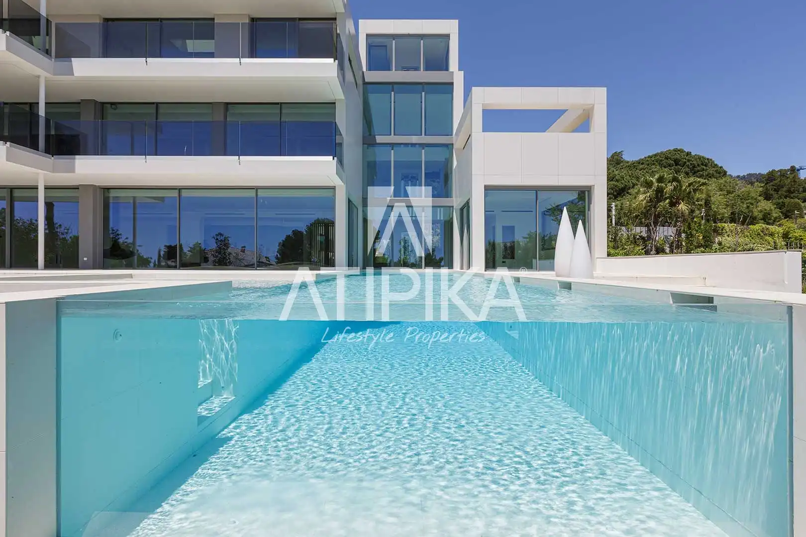 Piscina de Casa o chalet en venta en Barcelona con Aire acondicionado, Calefacción y Terraza