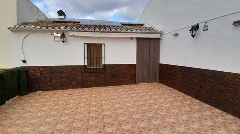 CASA DE CAMPO ADOSADA EN YECLA