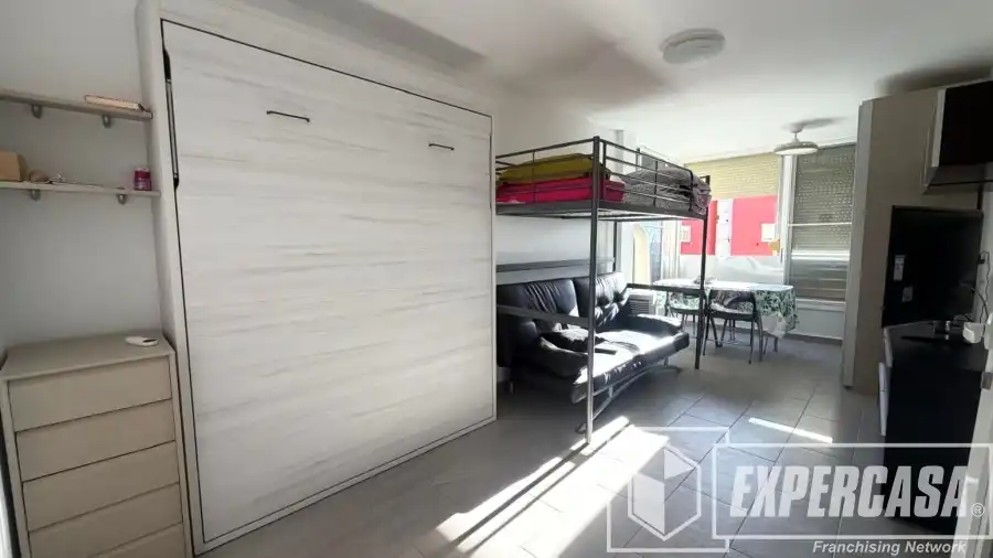 Schlafzimmer von Wohnungen zum Verkauf in Valencia mit Klimaanlage