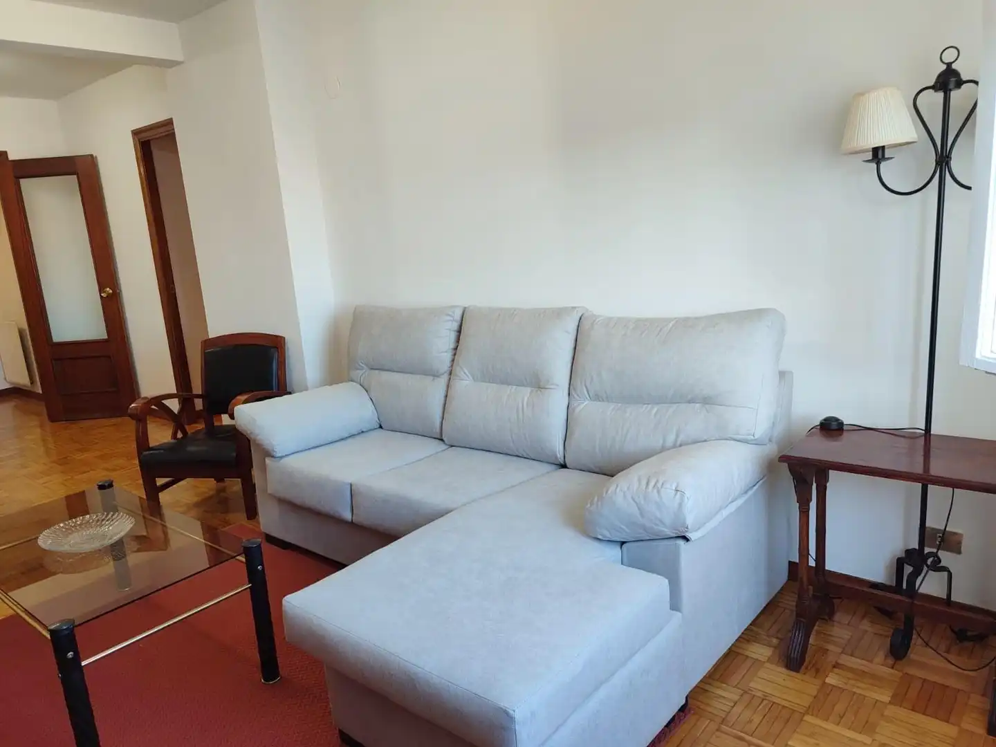 Living room of Flat for rent in Oviedo   with Heating and Furnished