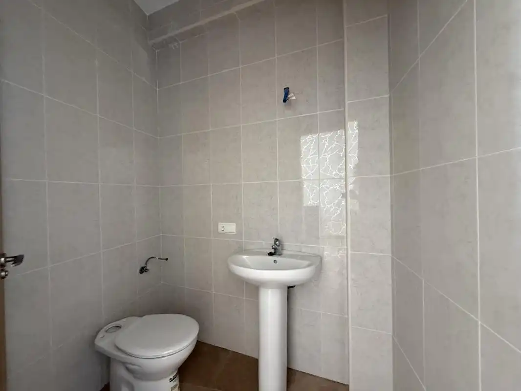 Baño de Casa adosada en venta en Abanilla con Calefacción, Terraza y Trastero