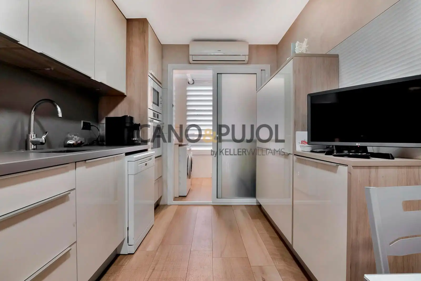 Cocina de Piso en venta en Rubí con Aire acondicionado, Calefacción y Terraza