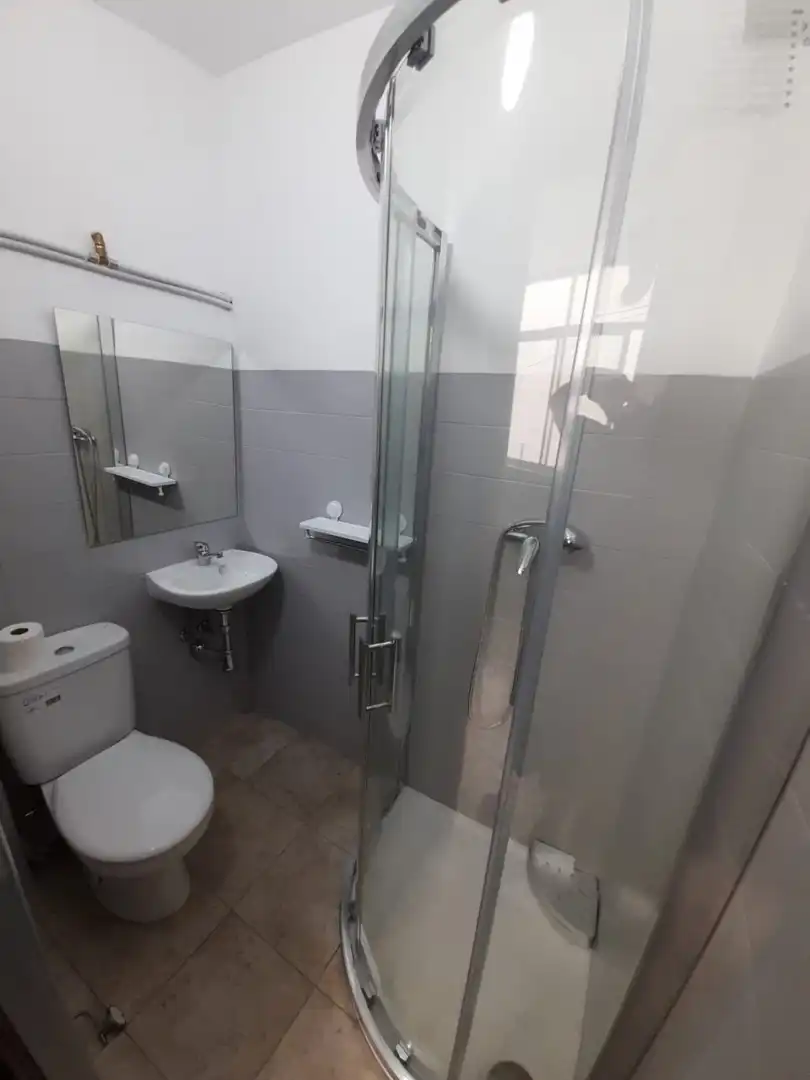 Room in Carrer Jose María Castaño Martinez, Altabix