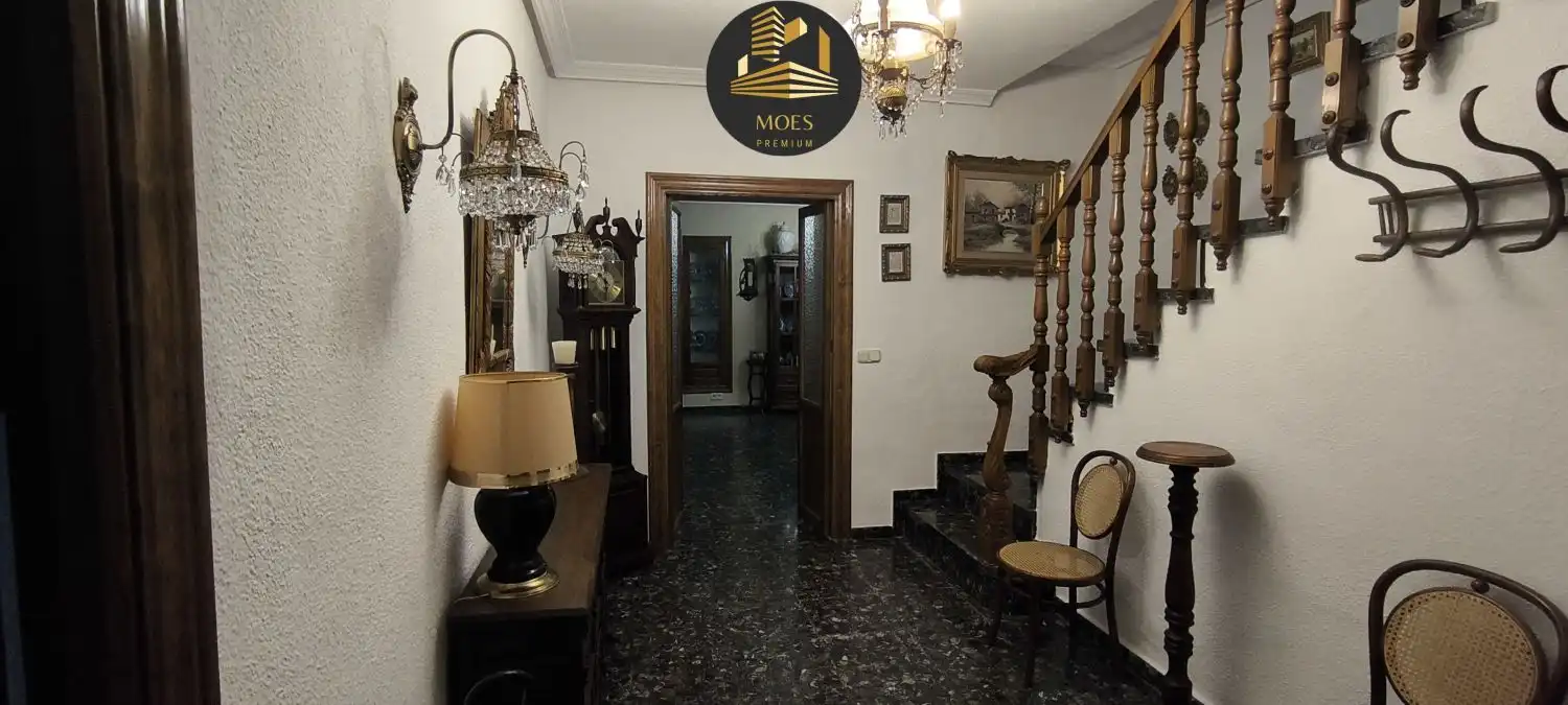 Casa o chalet en venta en Rus con Terraza y Trastero