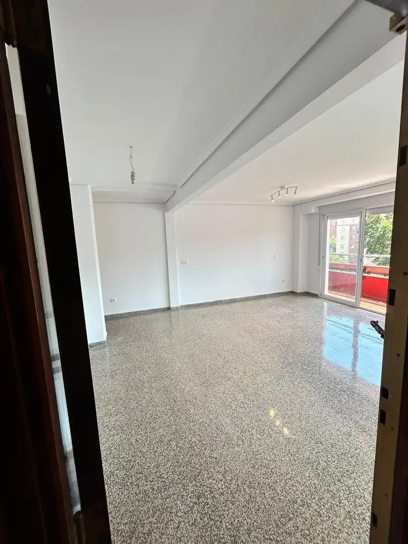 Wohnzimmer von Wohnung zur Miete in Valencia mit Balkon