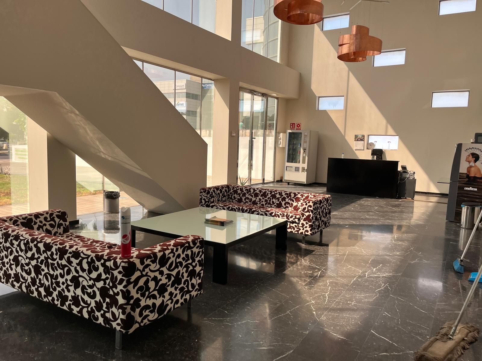 Office for sale in Paterna