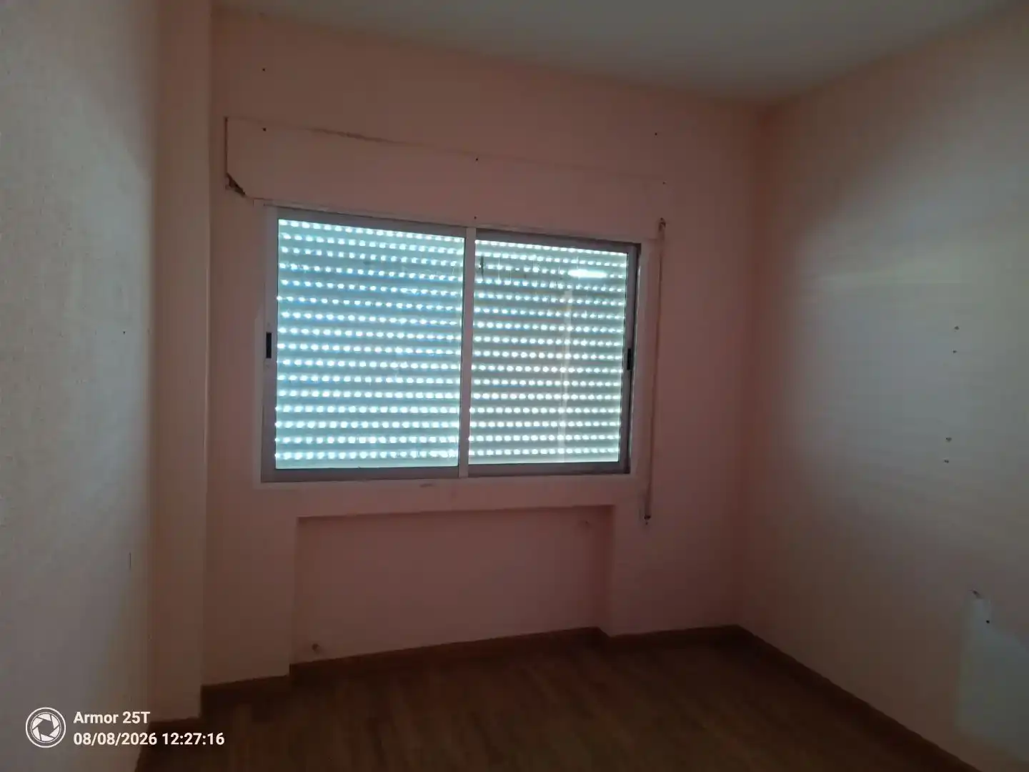 Dormitori de Pis en venda en Cobisa amb Jardí privat, Parquet i Terrassa