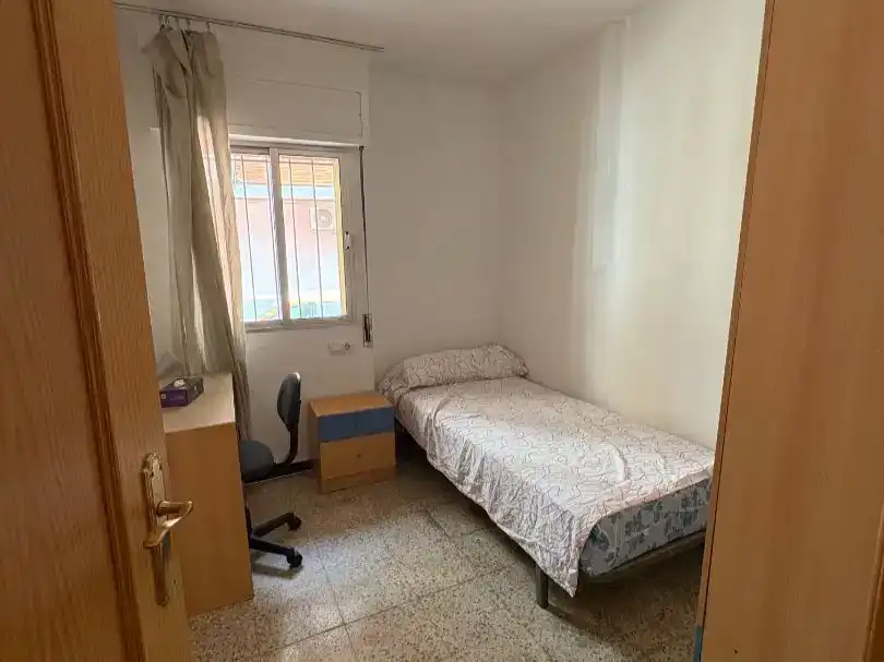 Dormitori de Pis en venda en  Sevilla Capital amb Aire condicionat