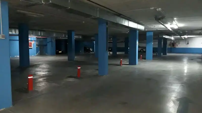 Aparcament de Garatge en venda en Madrid